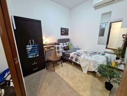 Queens (D3), Condominium #587628811